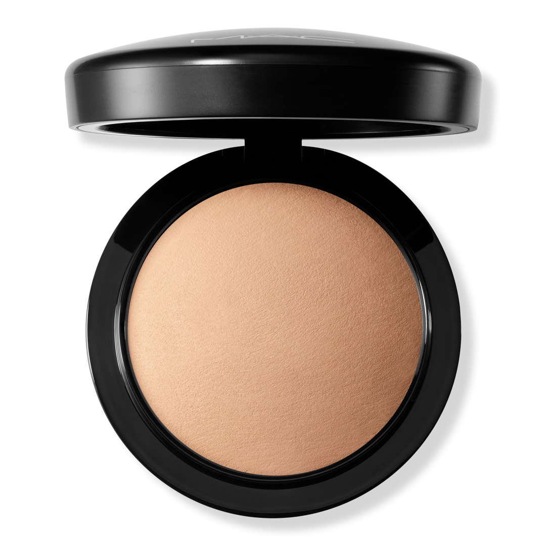 MAC Mineralize Skinfinish Natural Face Powder, Medium Tan, 0.35 oz