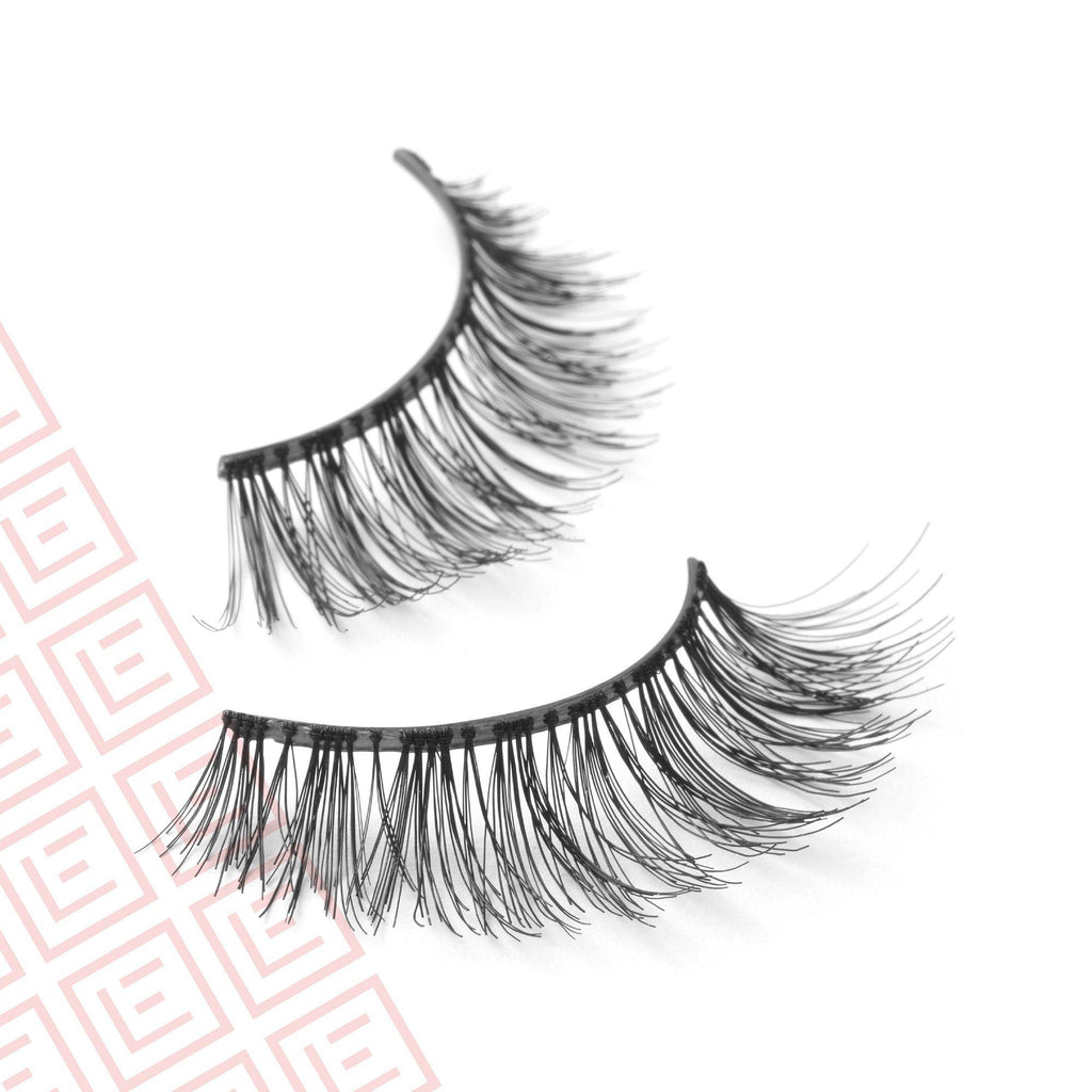 Pre-Glued Wispy Light No. 117 Eyelashes