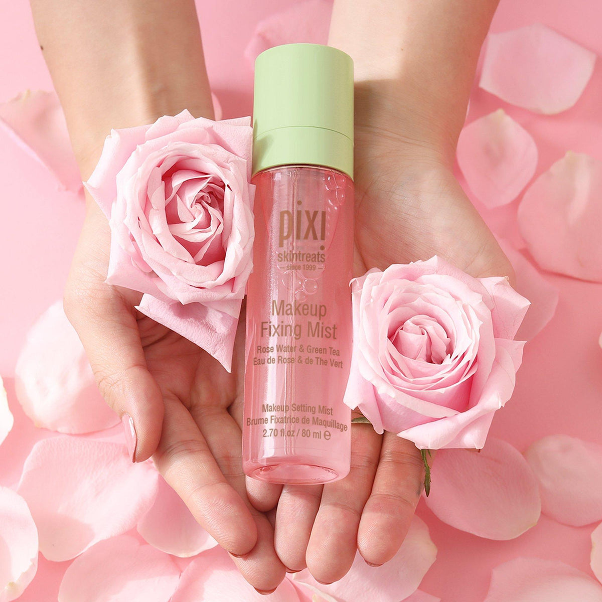 Makeup Fixing Mist with Rose Water and Green Tea