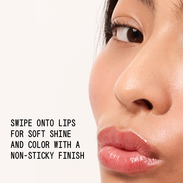 Light Lock Lip Gloss