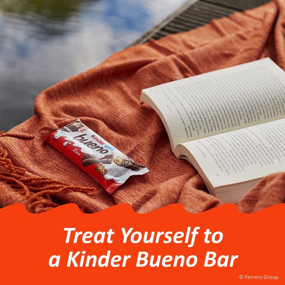 Kinder Bueno Milk Chocolate Bars with Crispy Wafer and Hazelnut Cream, 30 Count, 2 Bars per Pack, 1.5 oz Each