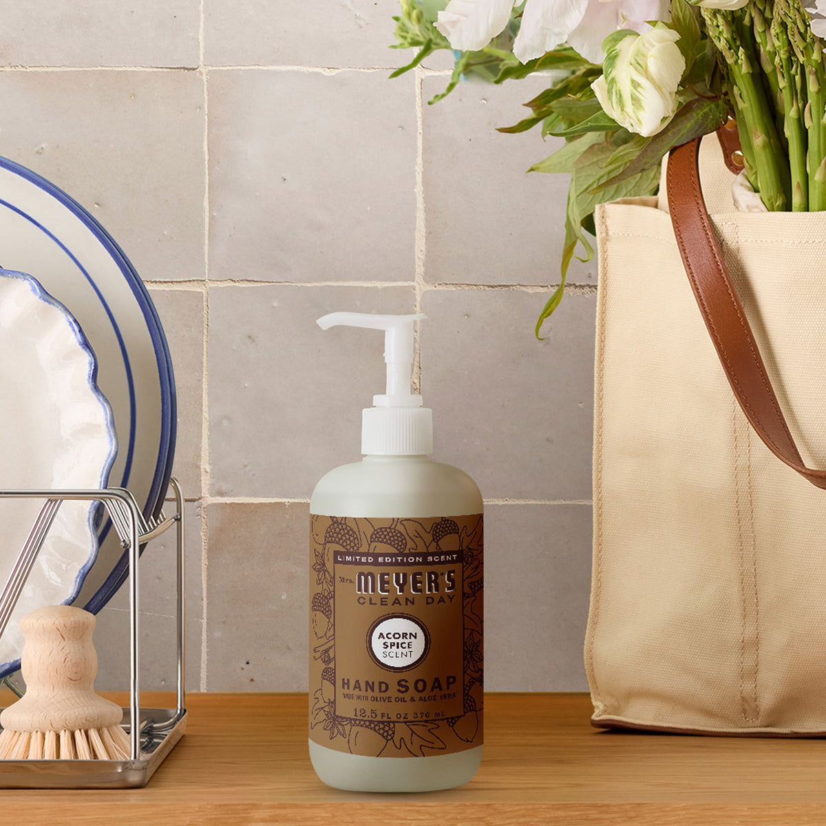 Mrs. Meyer’s Clean Day Hand Soap, Acorn Spice Scent, 12.5 Fl Oz