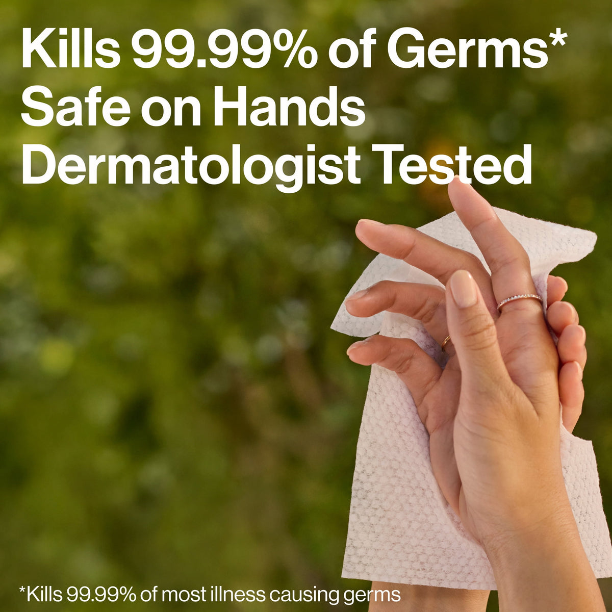 The Honest Company Fragrance Free Sanitizing Alcohol Wipes, Antibacterial with Aloe, Kills 99.99% of Germs, 50 Count