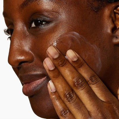 CeraVe Hydrating Face Wash with Hyaluronic Acid and Glycerin for Normal to Dry Skin