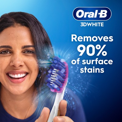 Oral-B Pro-Flex Stain Eraser Manual Soft Toothbrush
