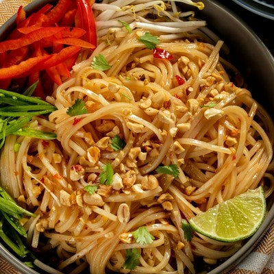 Thai Kitchen Red Chili Dipping Sauce 6.57 fl oz: Mild Spice Level