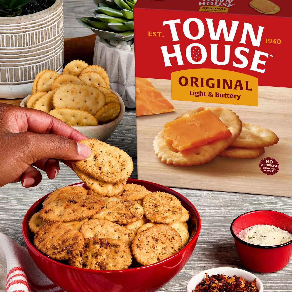 Town House Original Oven Baked Crackers, Salty Snacks, 13.8 oz