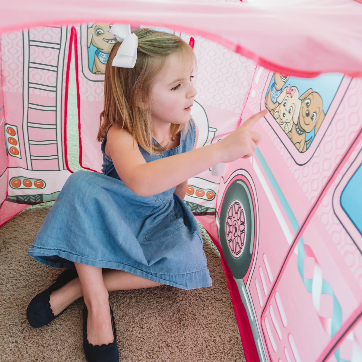Sunny Days Barbie Dream Camper Pop-Up Play Tent