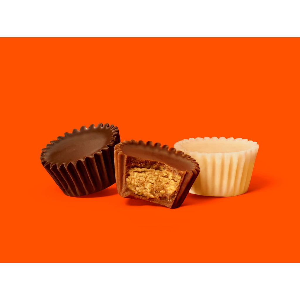 Reese's Miniatures Chocolate Peanut Butter Cups Candy, Party Pack, 26.6 oz
