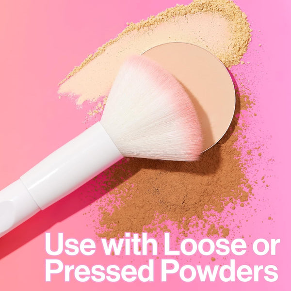 Wet n Wild Essential, ultra-plush Powder Brush for Multiple Powders, Synthetic