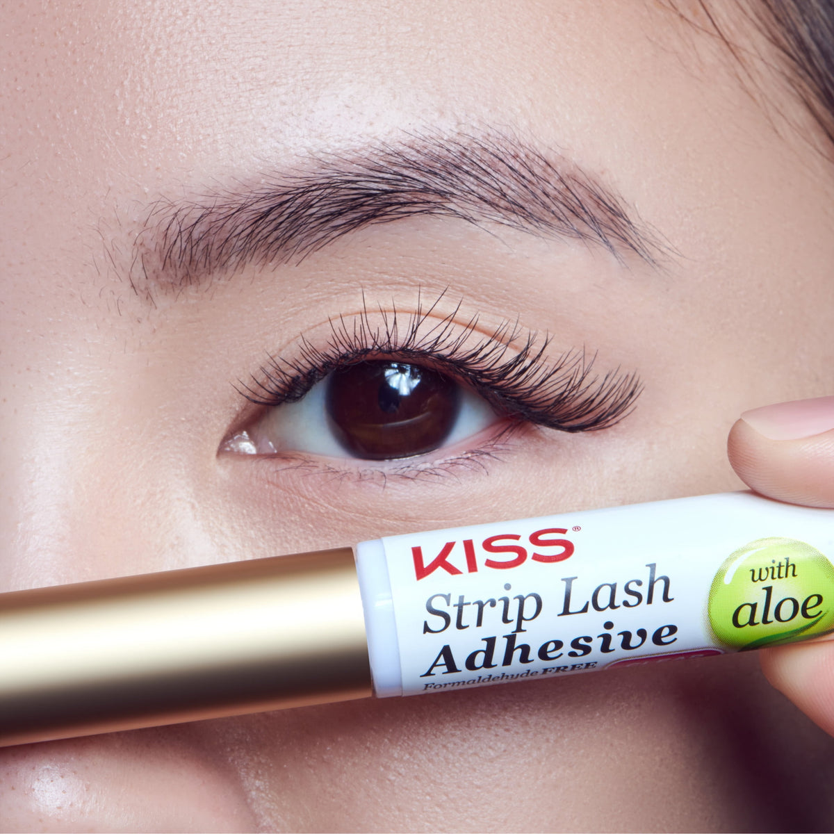 Kiss Strip Lash False Eyelash Adhesive Glue, Latex Free with Aloe, Clear, 0.17 oz