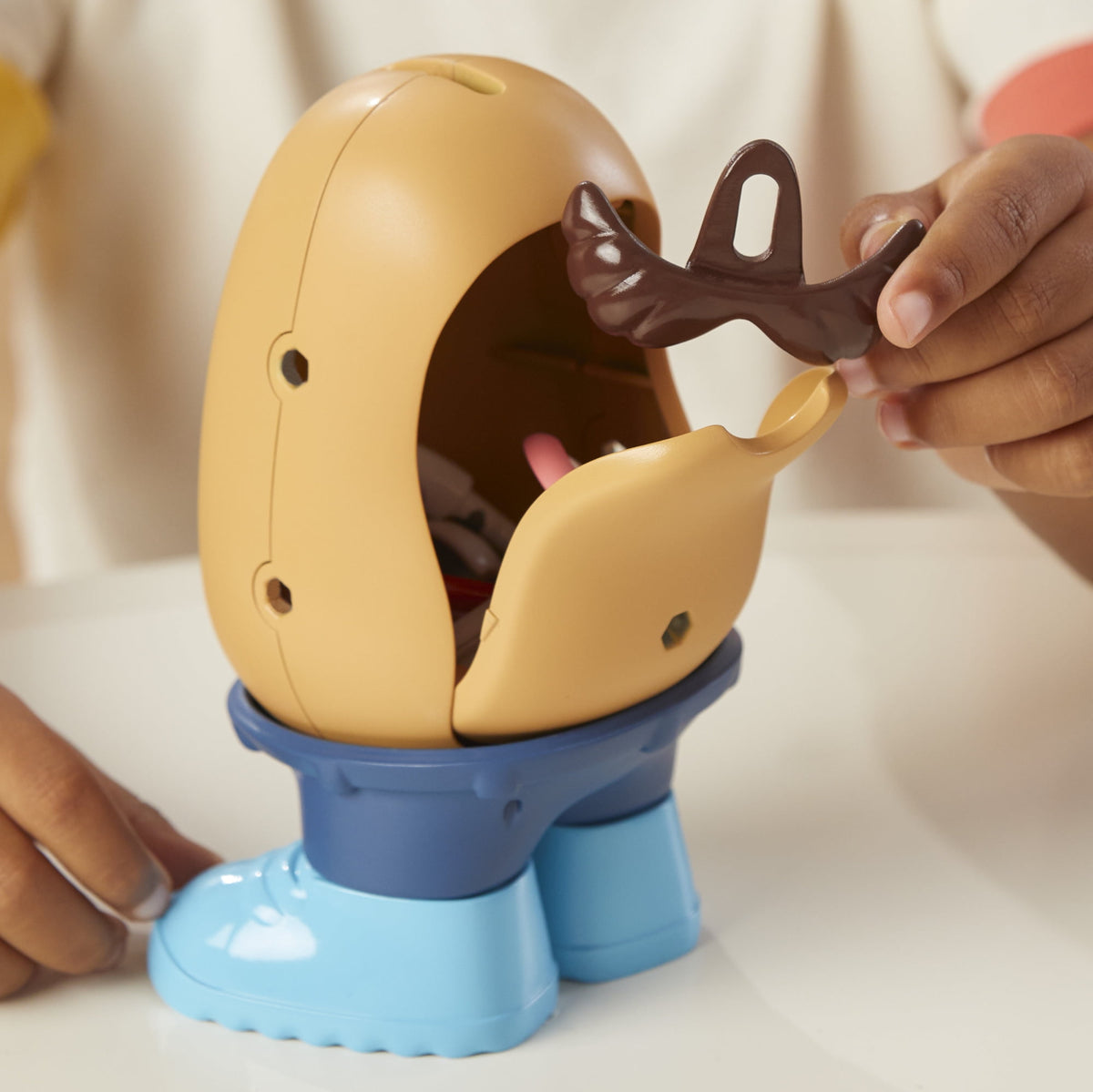 Potato Head Mr Potato Head Toy with 13 Pieces, Preschool Toys for Kids, Ages 2 and up